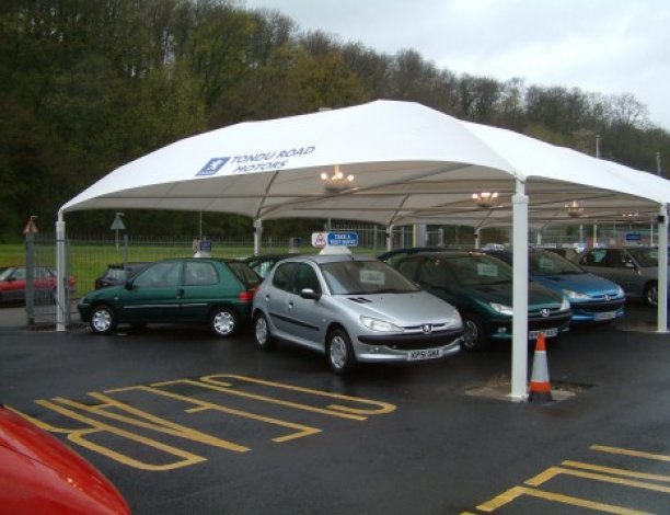 Tentes abris voiture à la fois durables et flexibles. Les tentes abris  voiture de Dancover sont à la fois flexibles et efficaces. Les tentes abris  voiture pour la meilleure protection.